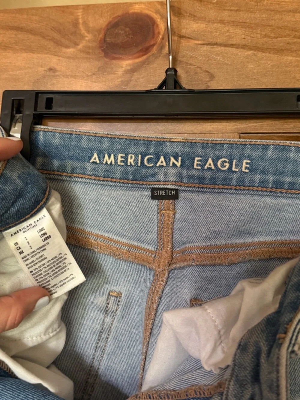 American Eagle Outfitters Light Blue Distressed Skinny Jeans - Picture 3 of 3